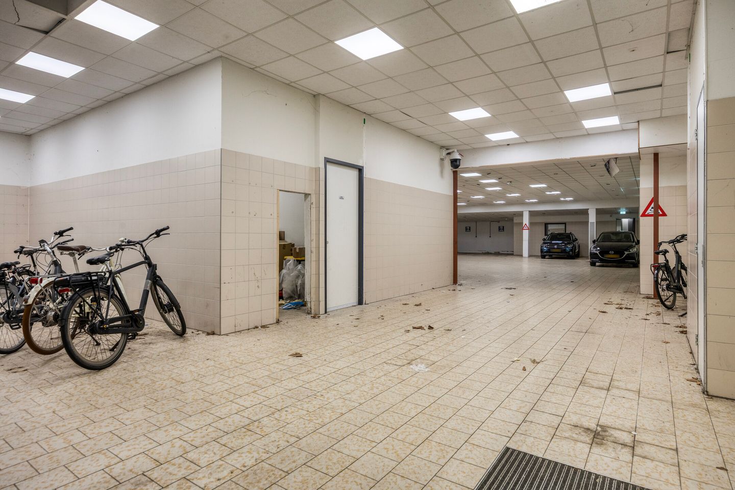 Bekijk foto 4 van Ampèrestraat 6