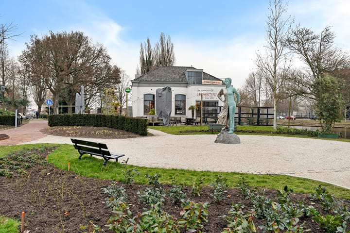 Foto 52 van Luttik Oudorp 39