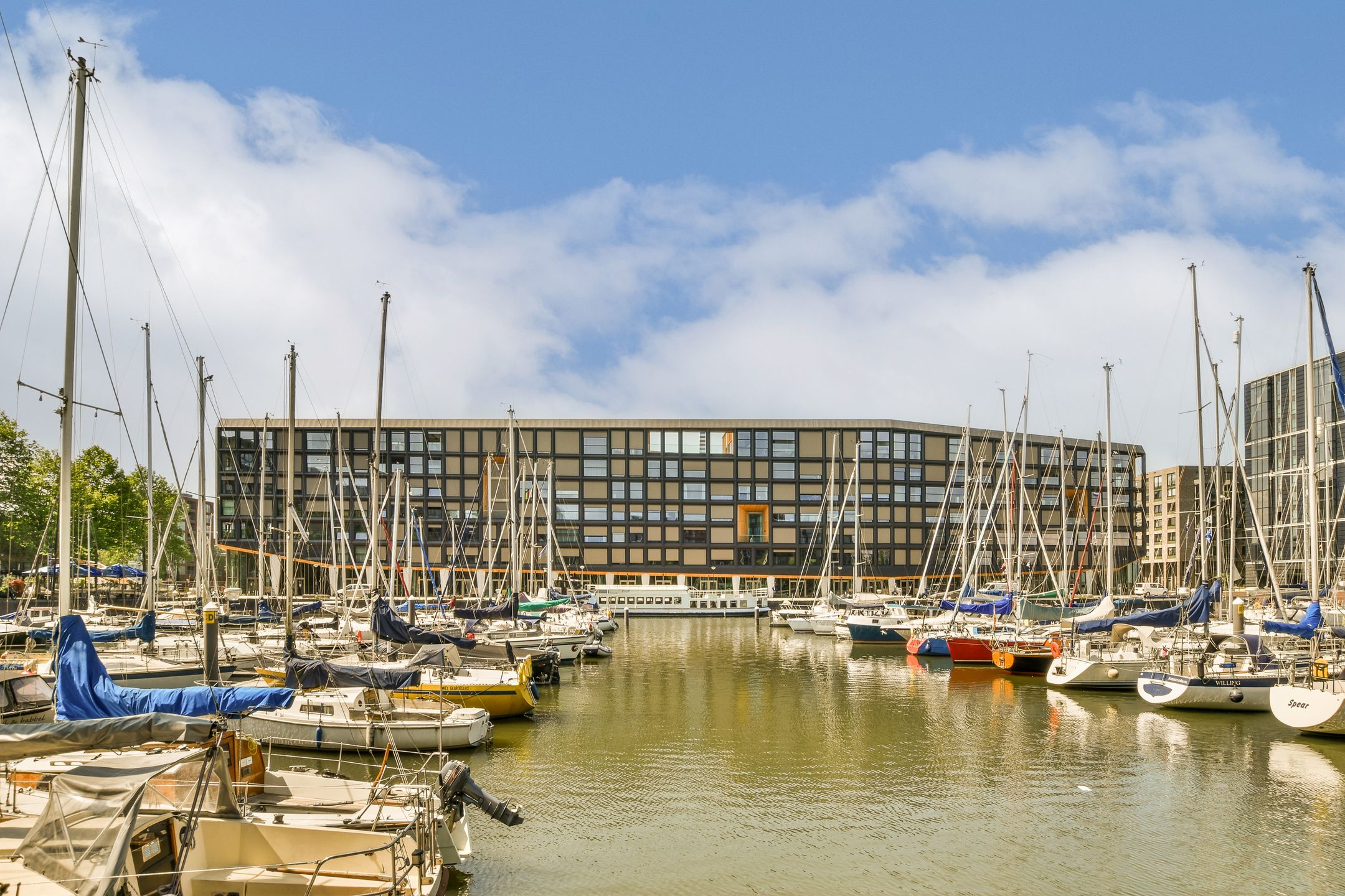 Foto 36 van Krijn Taconiskade 469