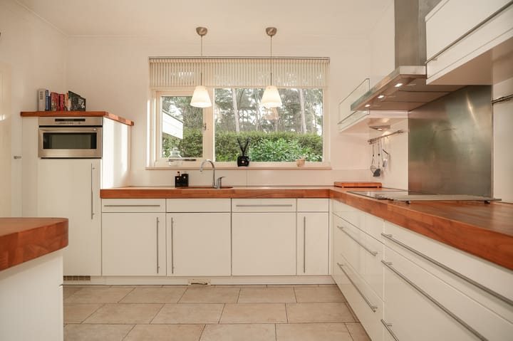 Foto 15 van Dennenlaan 2