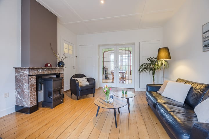 Photo 2 of Oranjelaan 51