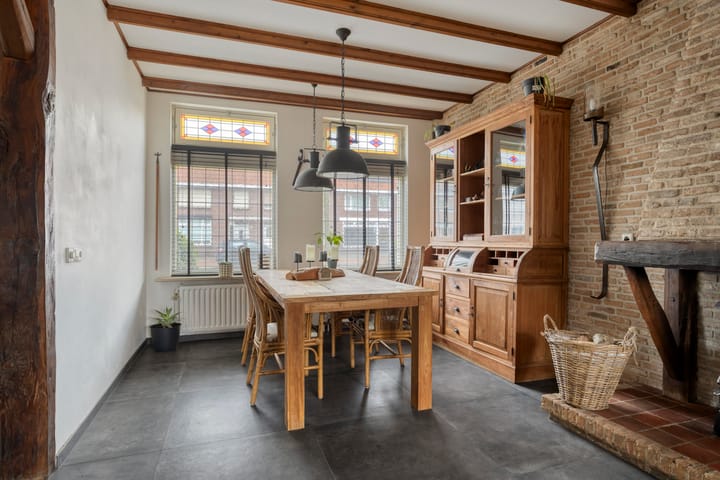 Foto 8 van Zeelsterstraat 241