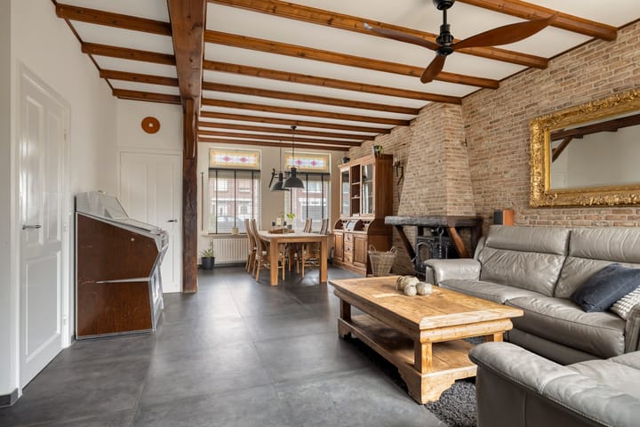 Foto 9 van Zeelsterstraat 241