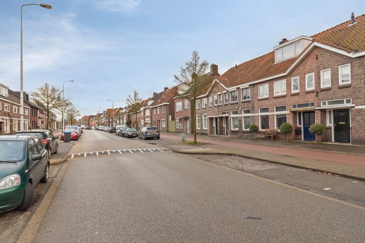 Foto 40 van Zeelsterstraat 241