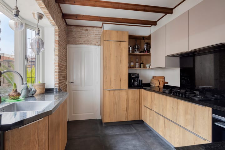 Foto 15 van Zeelsterstraat 241