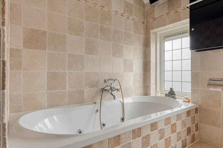 Foto 24 van Zeelsterstraat 241