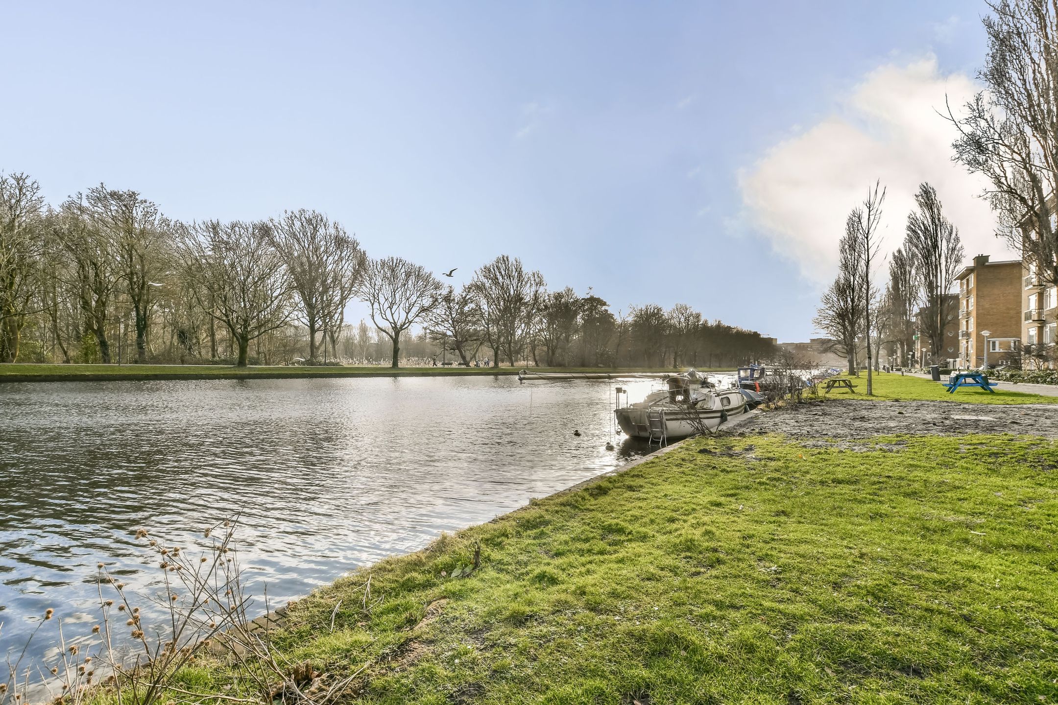 Foto 27 van Esmoreitstraat 8-H