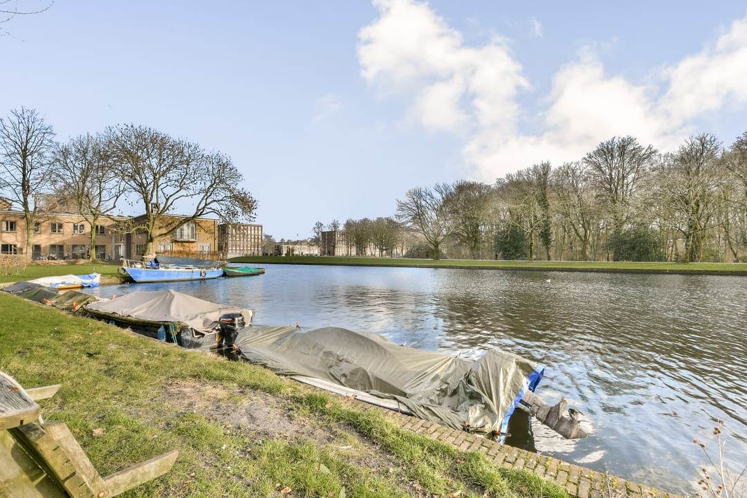 Foto 28 van Esmoreitstraat 8-H