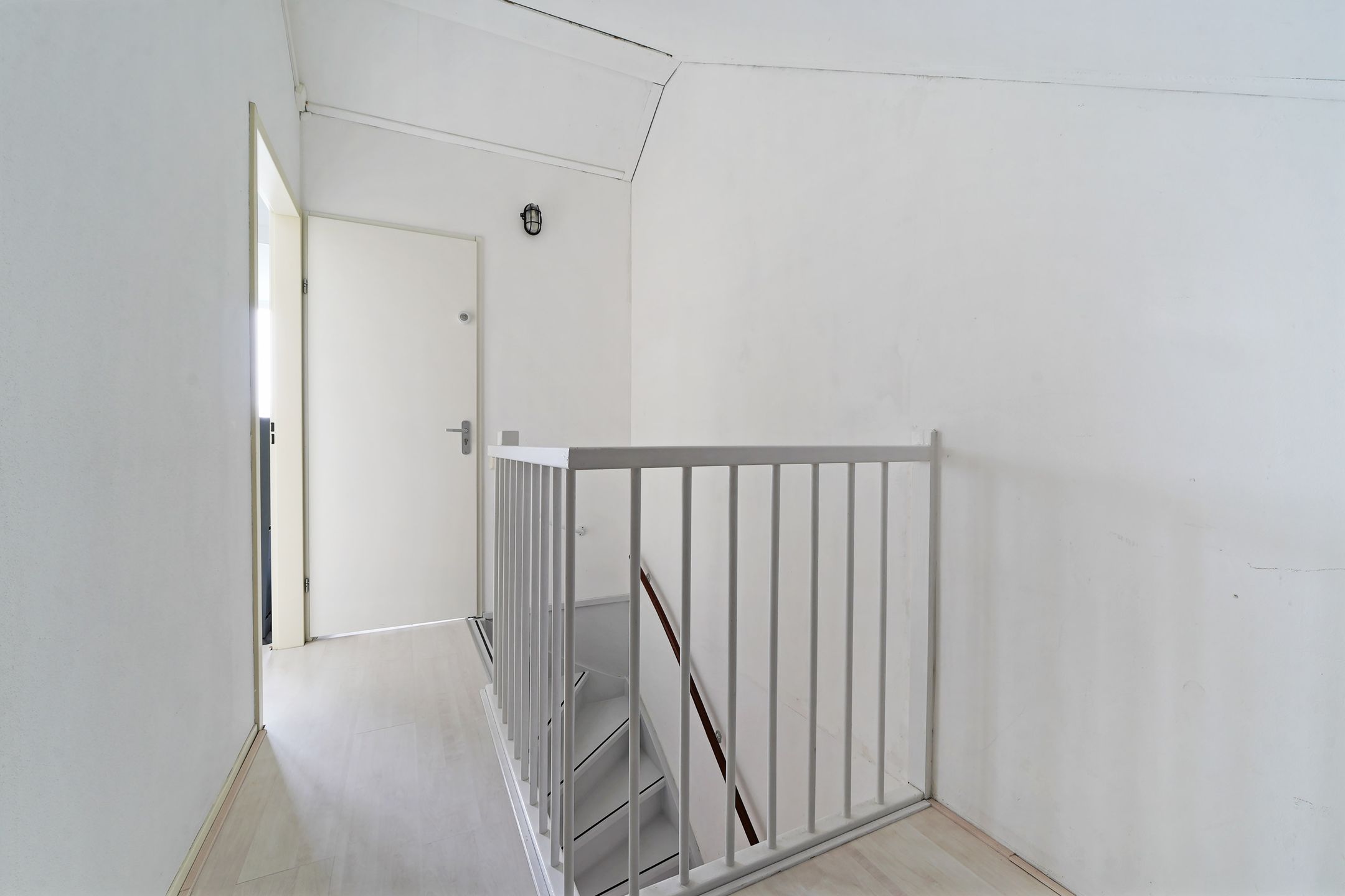 Foto 24 van Volkerakstraat 21