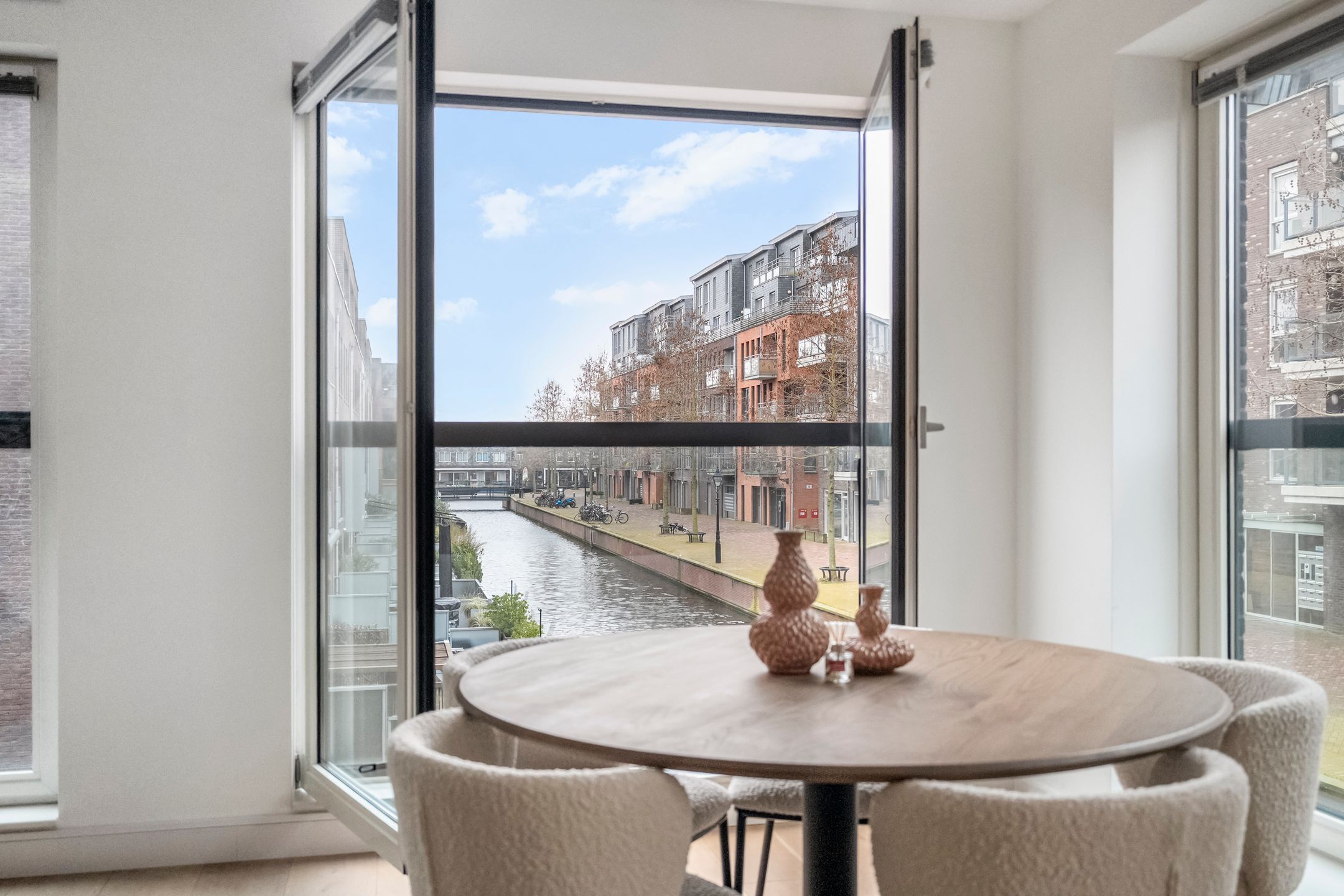 Photo 3 of Voormeer 42