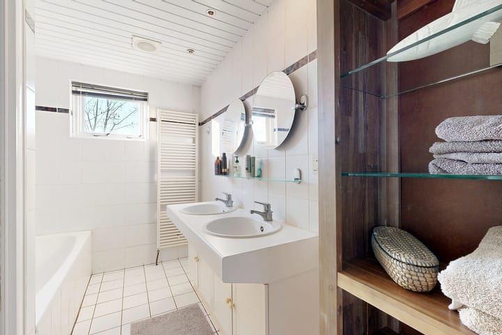 Foto 48 van Industrieweg 16-B