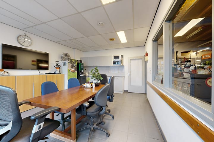 Foto 78 van Industrieweg 16-B