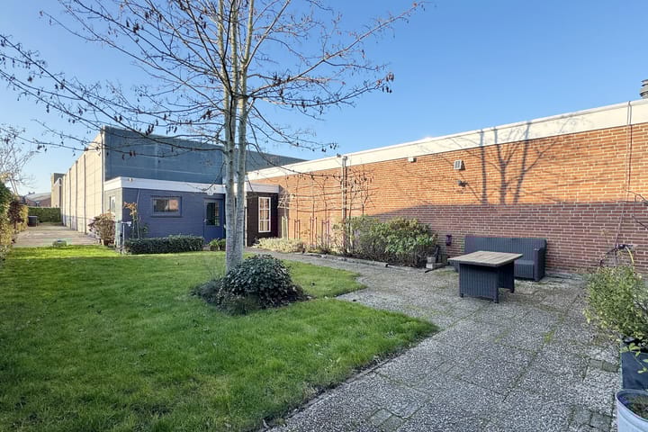 Foto 97 van Industrieweg 16-B