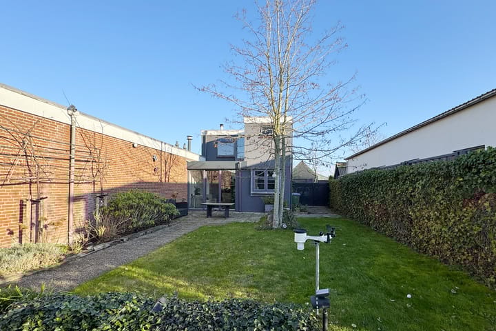 Foto 101 van Industrieweg 16-B