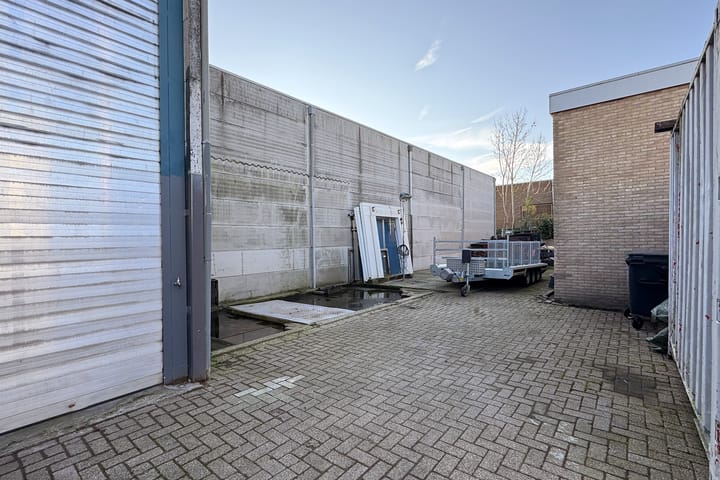 Foto 103 van Industrieweg 16-B