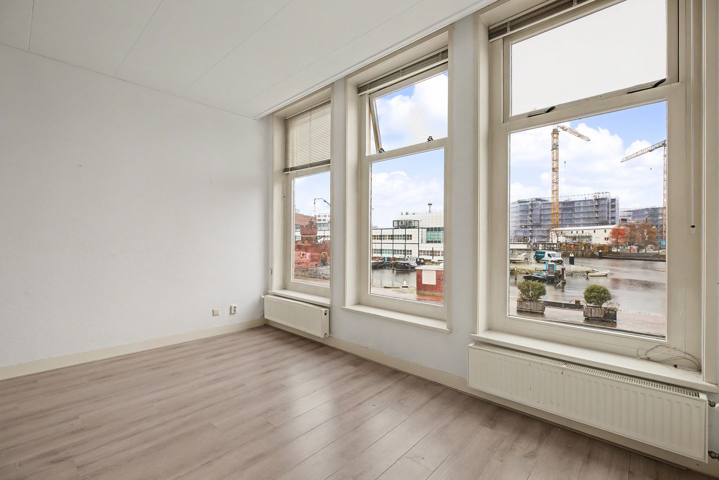 Foto 10 van Kanaalkade 49-B