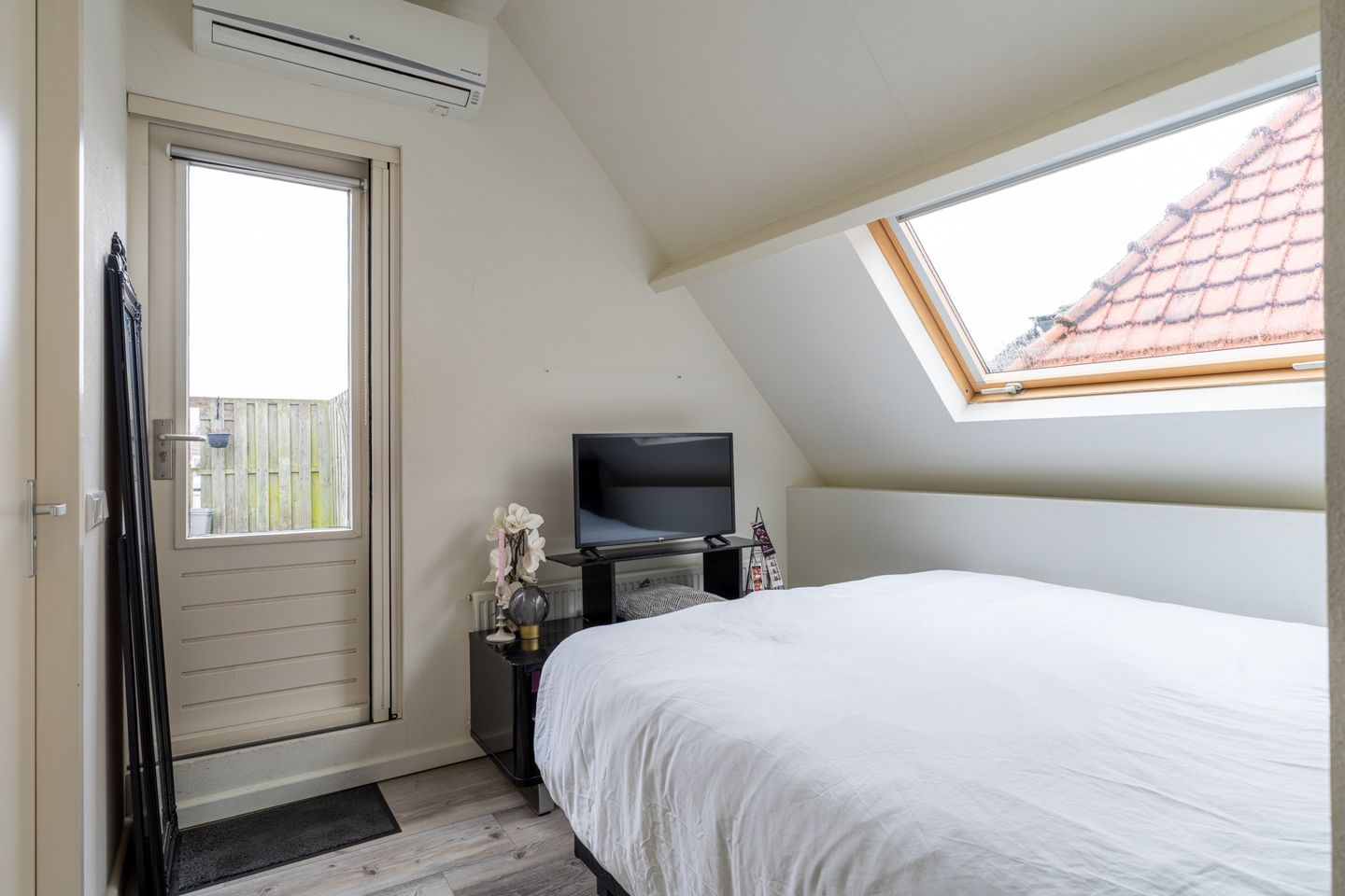 Foto 10 van Hoogstraat 64-A