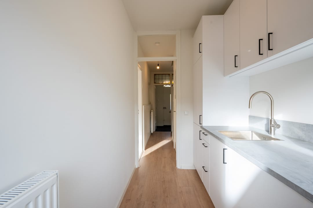 Photo 7 of Eenhoornstraat 18