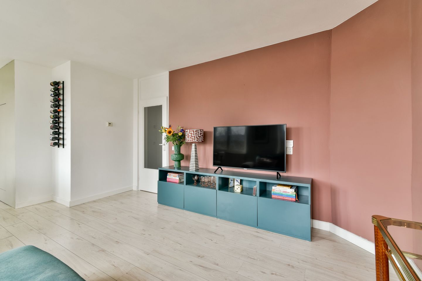 Photo 4 of Hoofdweg 97-C