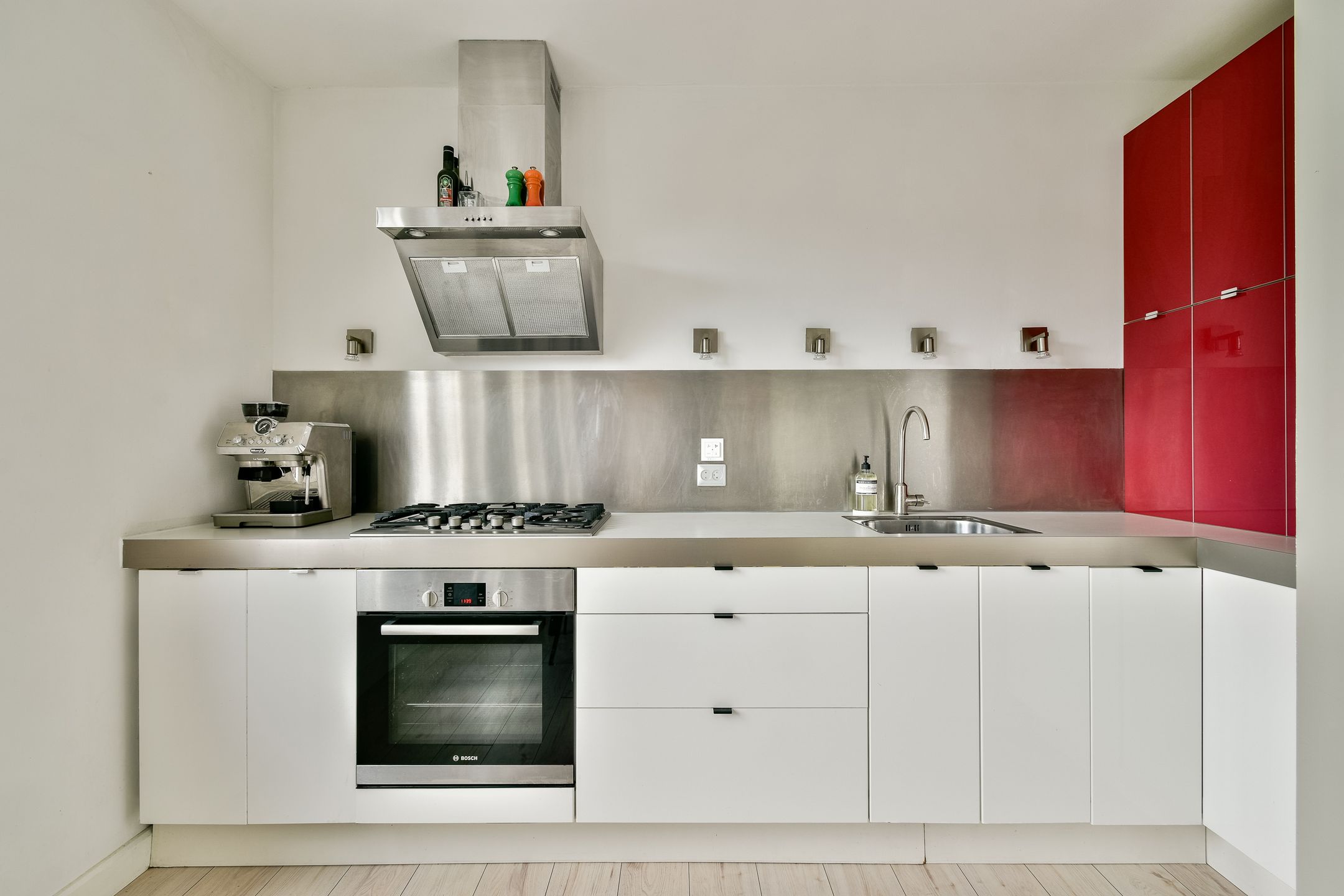 Photo 6 of Hoofdweg 97-C