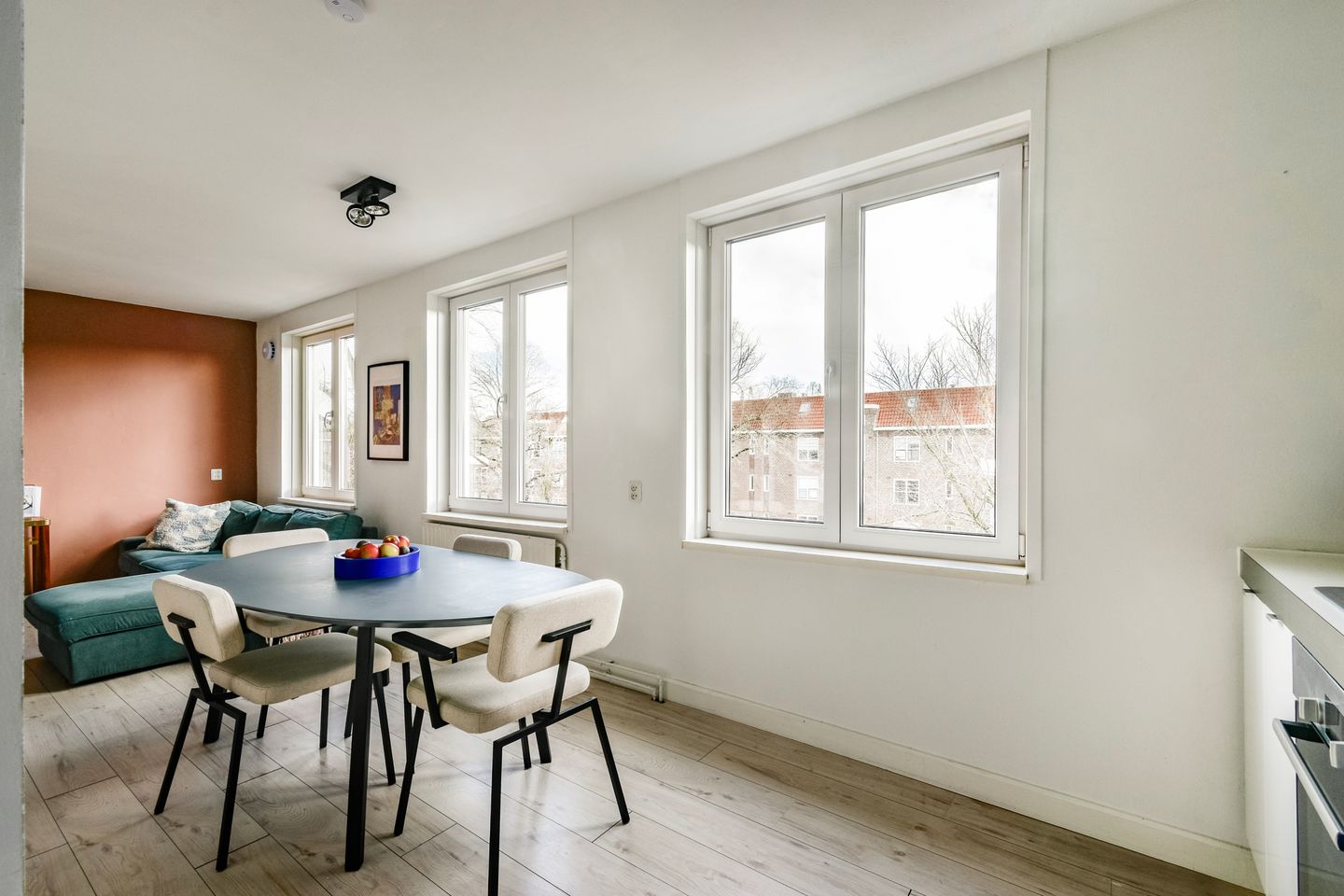 Photo 10 of Hoofdweg 97-C