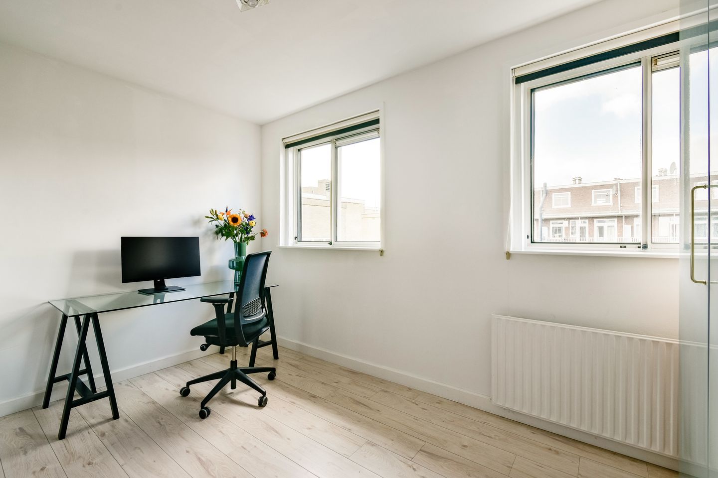 Photo 20 of Hoofdweg 97-C