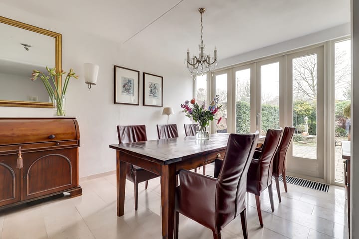 Foto 14 van Heilige Stoel 6544