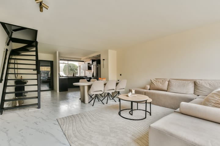 Foto 2 van Jane Addamsstraat 68