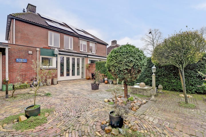 Foto 40 van Heilige Stoel 6544