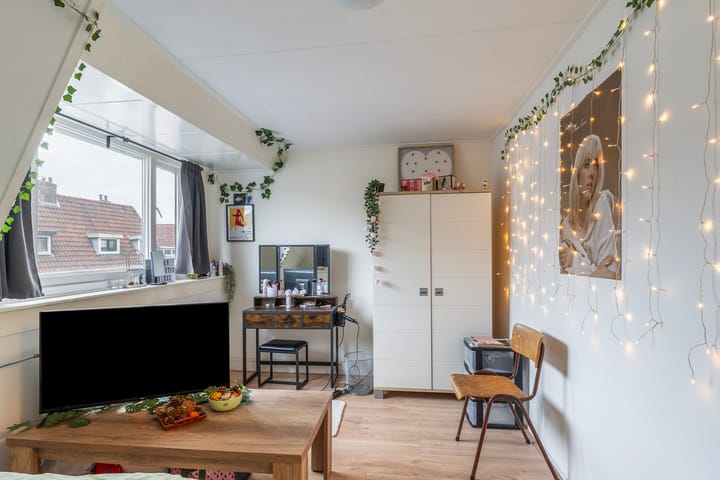 Photo 5 of Verheijstraat 33