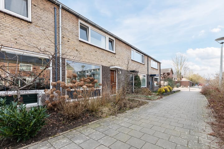 Photo 2 of Verwoldelaan 28