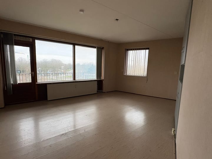 Foto 5 van Hugo de Grootplein 52