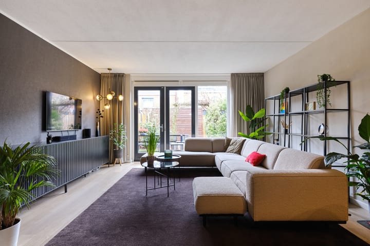 Foto 2 van Stuivingastraat 28