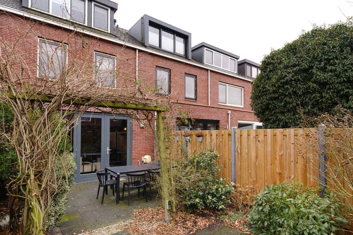 Foto 4 van Stuivingastraat 28