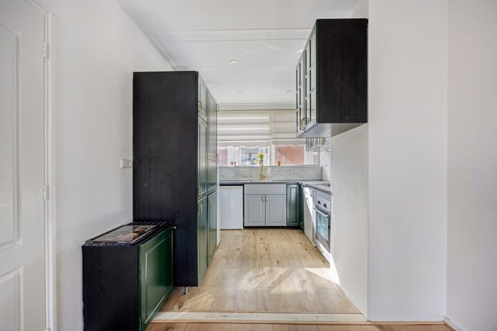 Foto 7 van Hengelolaan 589