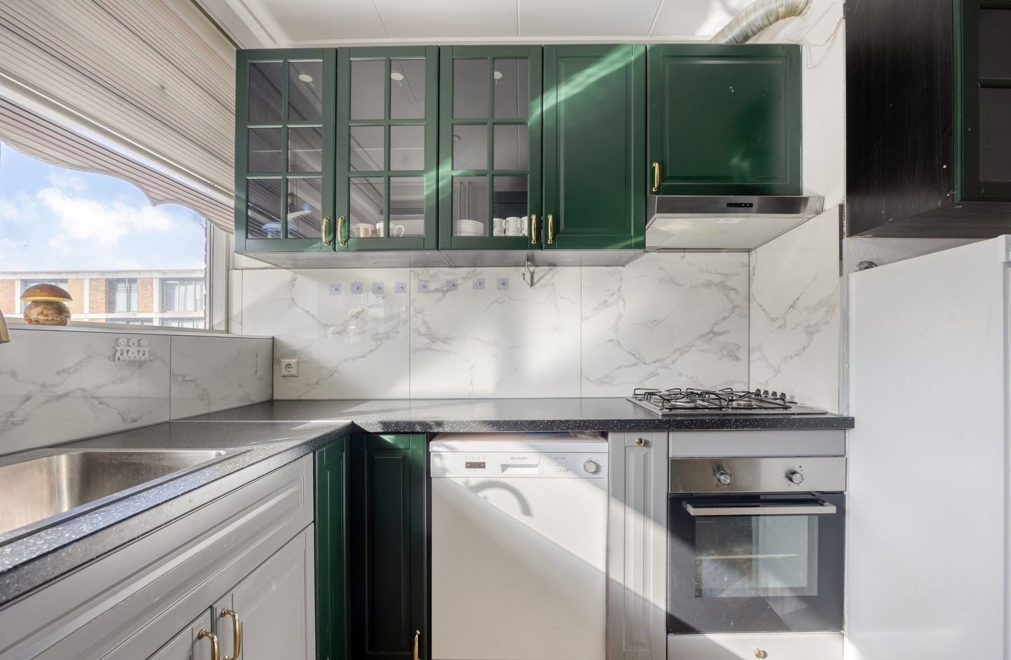 Foto 10 van Hengelolaan 589