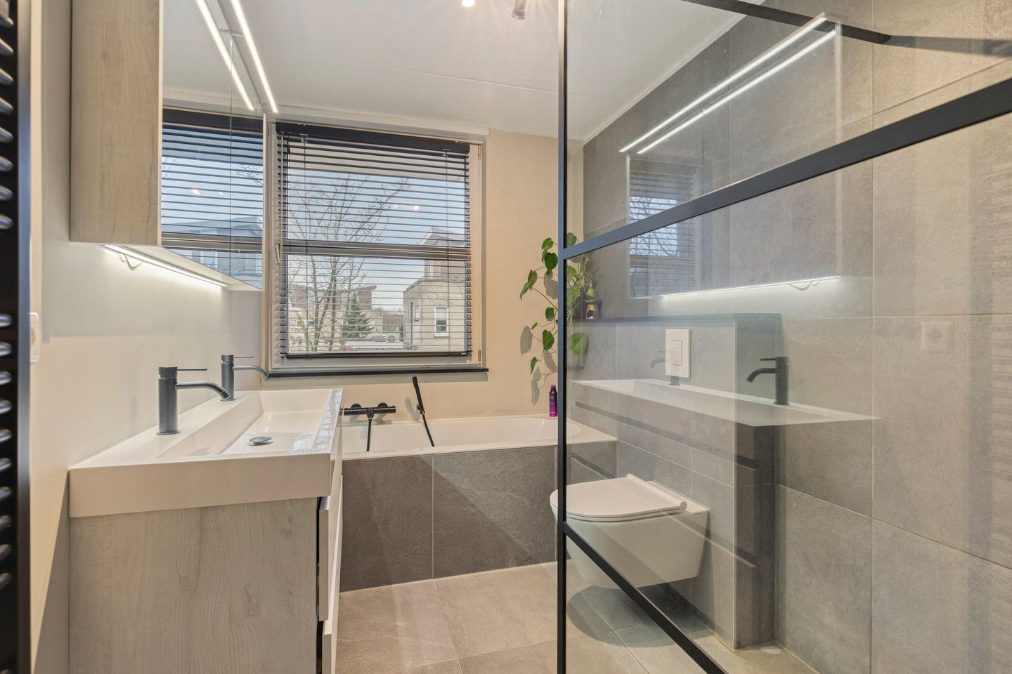 Foto 4 van Johanna Naberstraat 4