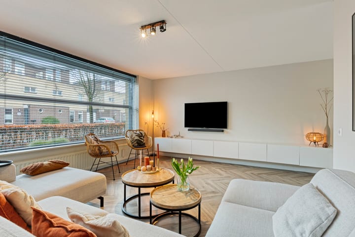 Foto 10 van Johanna Naberstraat 4