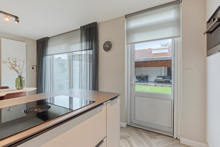 Foto 15 van Johanna Naberstraat 4