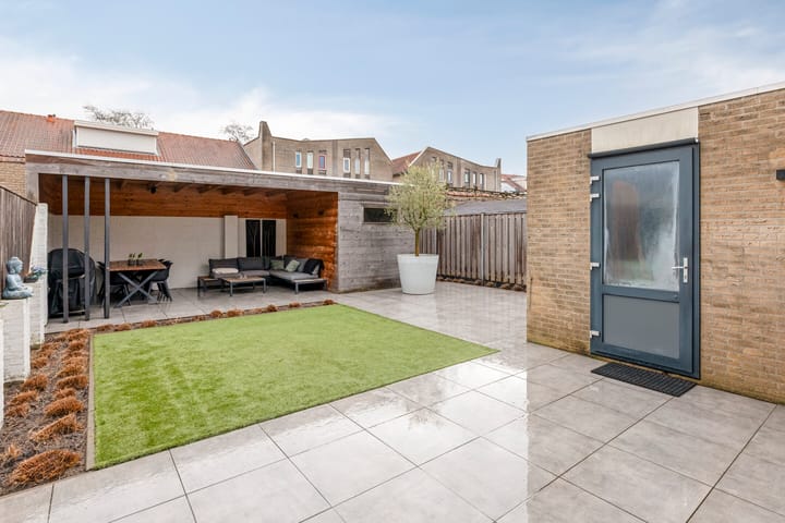 Foto 37 van Johanna Naberstraat 4