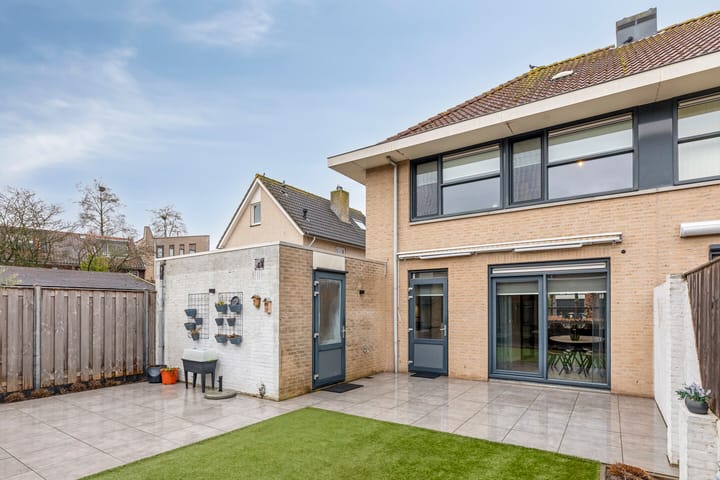 Foto 43 van Johanna Naberstraat 4