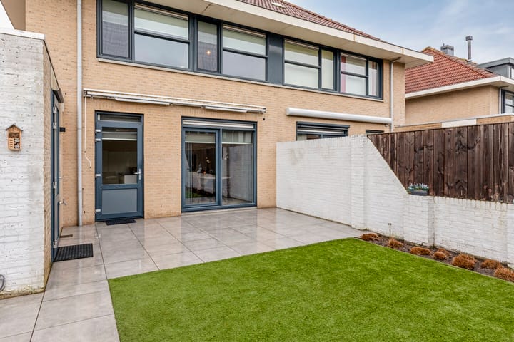 Foto 44 van Johanna Naberstraat 4