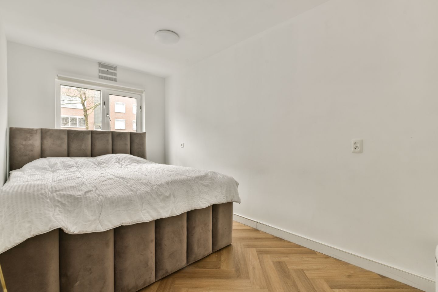 Foto 14 van Daniël Defoelaan 19