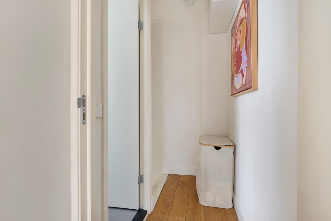 Photo 22 of Van Hogendorpstraat 168-1