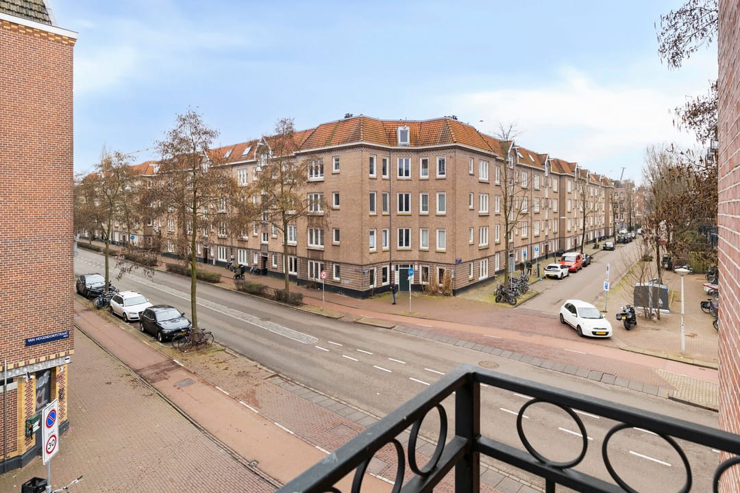 Photo 32 of Van Hogendorpstraat 168-1