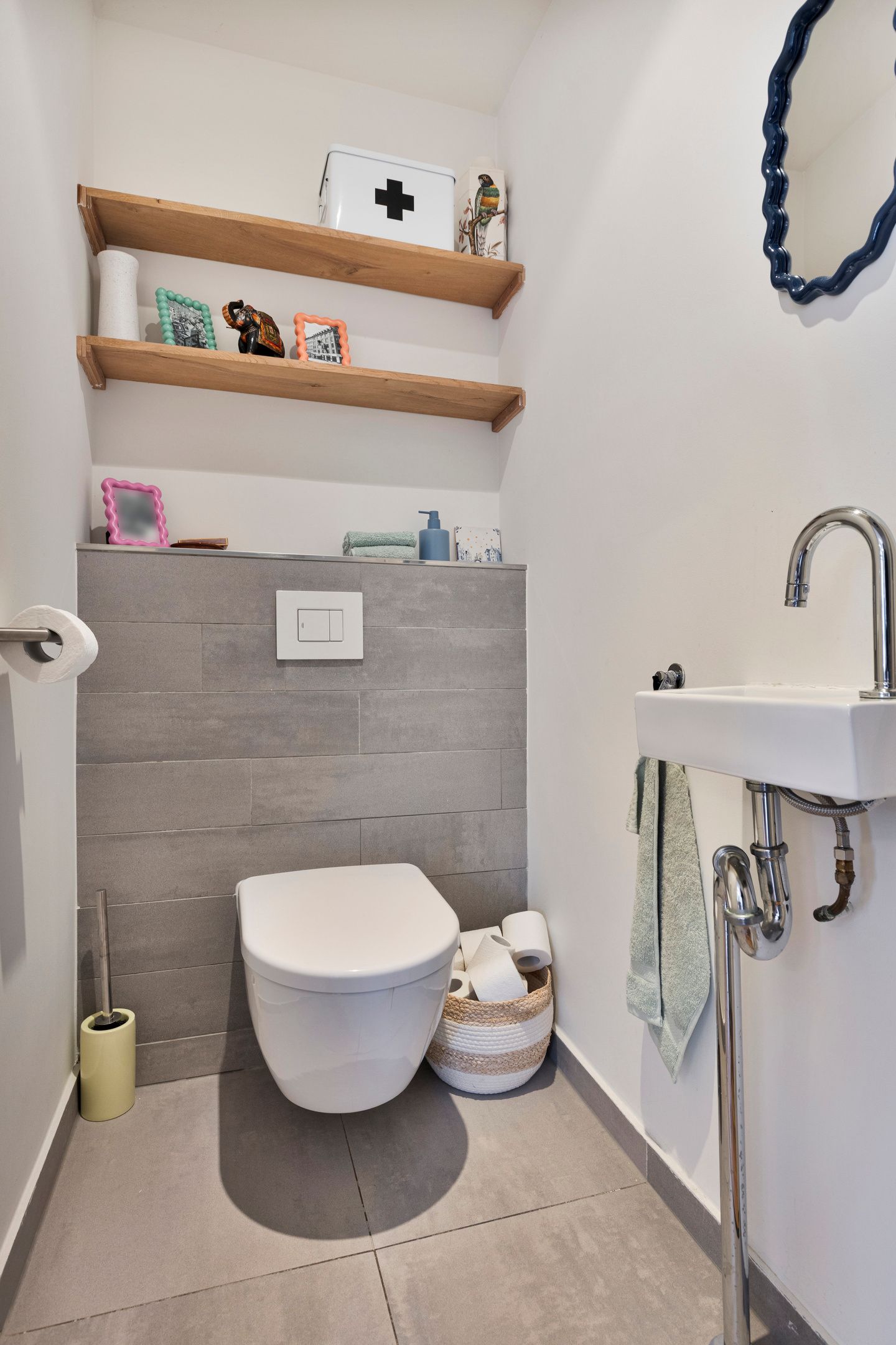 Photo 21 of Van Hogendorpstraat 168-1