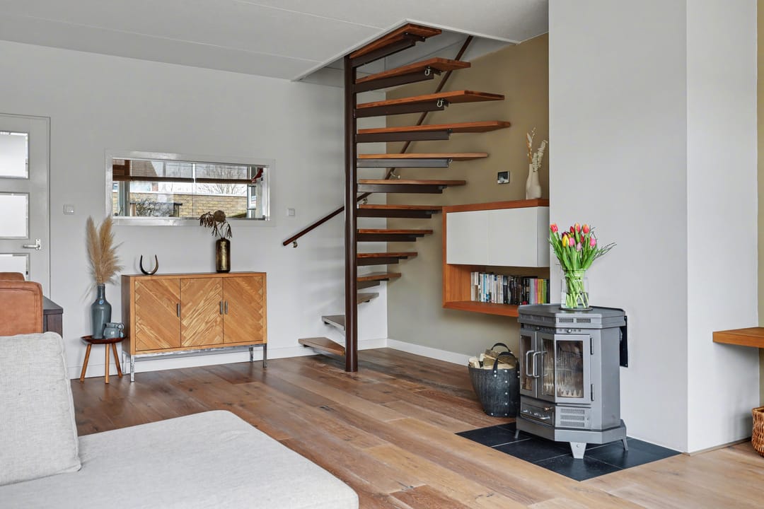 Photo 8 of Roerdompstraat 16