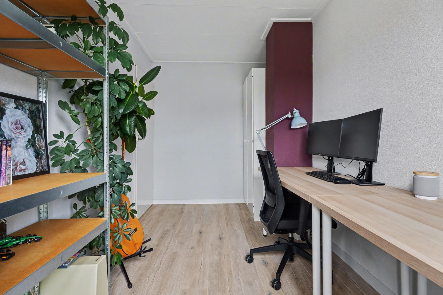 Photo 20 of Roerdompstraat 16