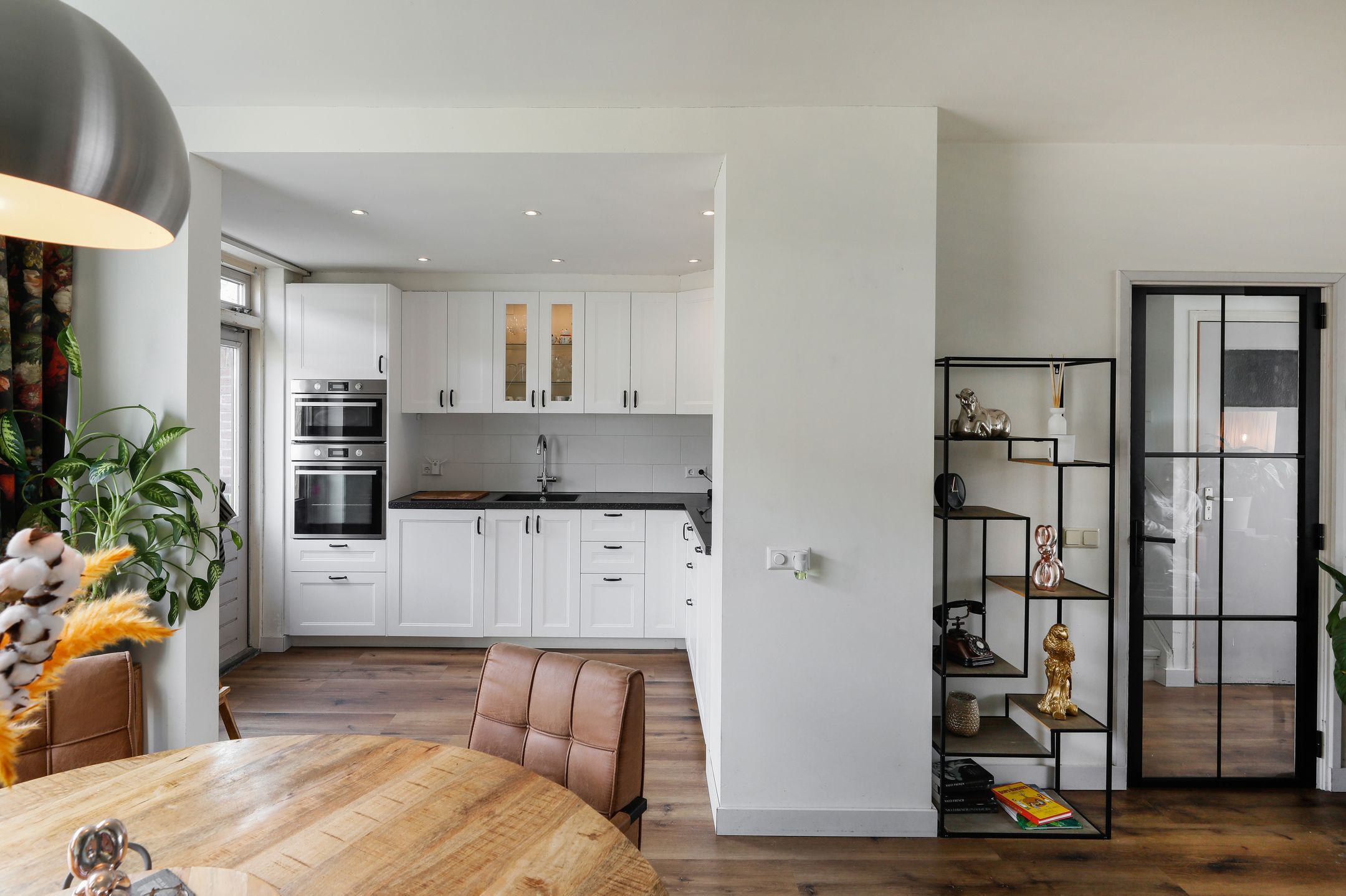 Foto 3 van Tilburglaan 11