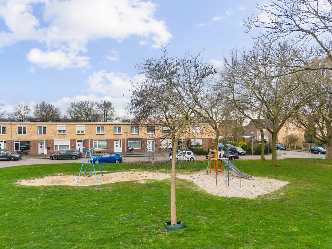 Foto 32 van Bachstraat 48